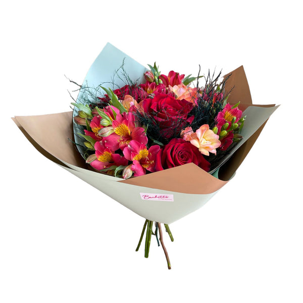 Buchet aniversar cu flori rosii