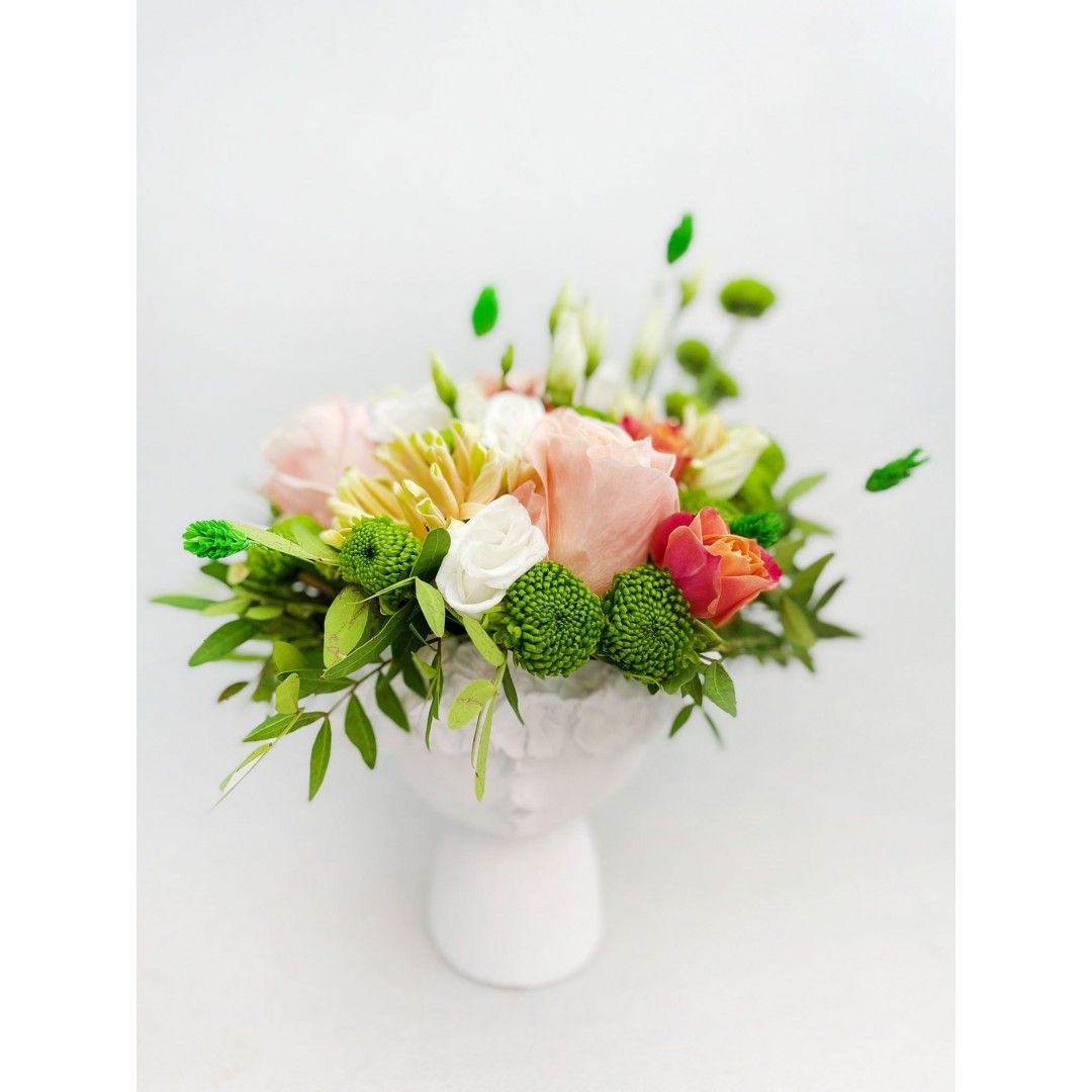 Aranjament Floral de Primăvara în Vas de Ceramică - Aranjamente cu Flori de Sezon