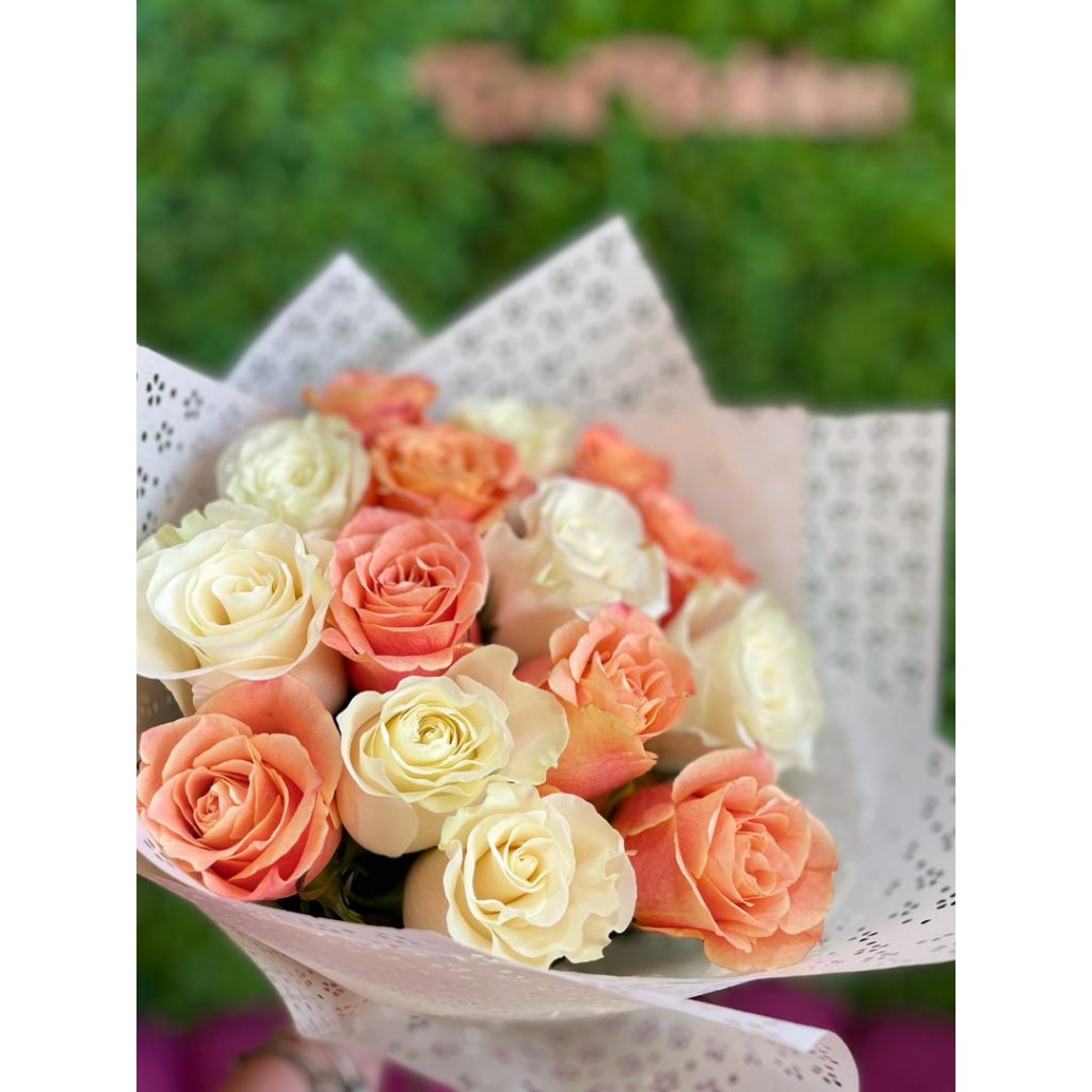 Buchet De Trandafiri in Culori Pastel - Buchet 19 Trandafiri Roz - Buchete de Trandafiri Impresionante